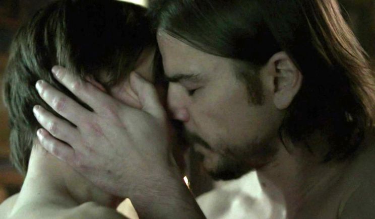 Reeve Carney