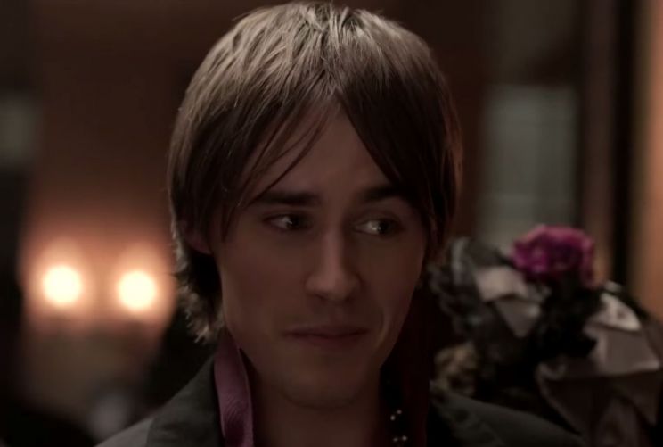 Reeve Carney