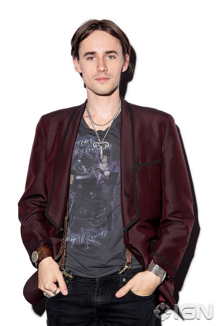 Reeve Carney