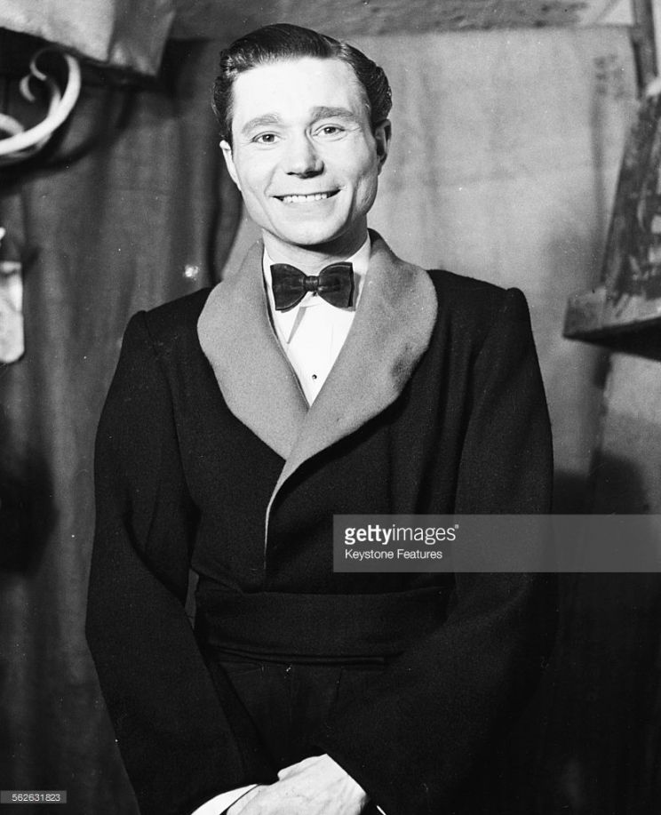 Reg Varney