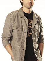 Reid Scott photo
