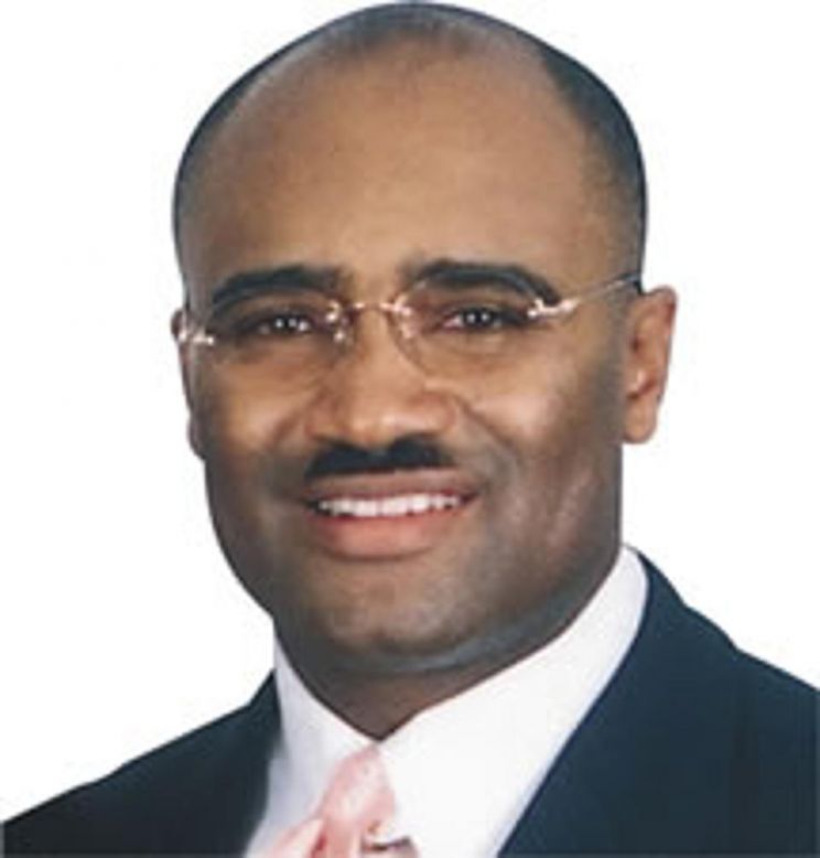 Remi Adefarasin