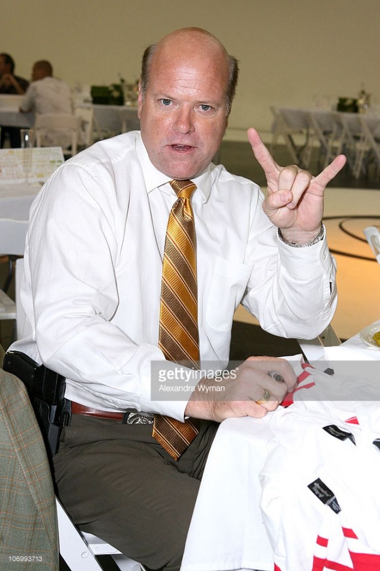 Rex Linn