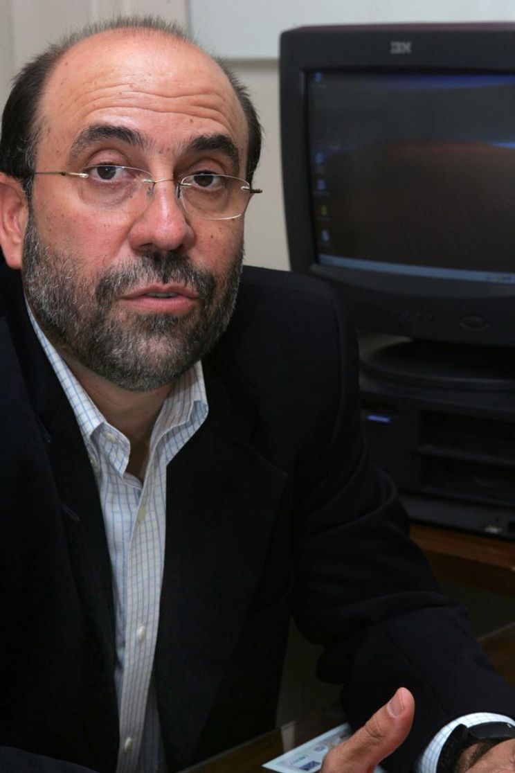 Rey Hernandez