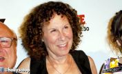 Rhea Perlman