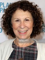 Rhea Perlman