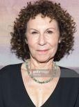 Rhea Perlman