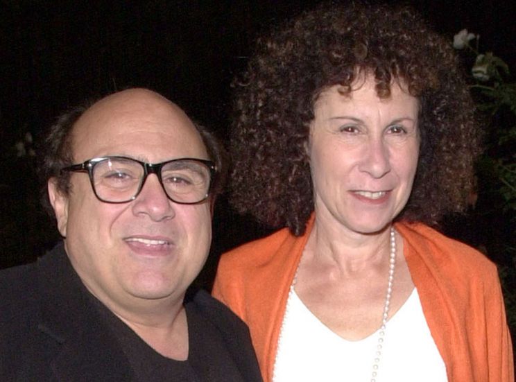 Rhea Perlman