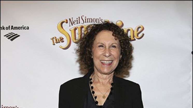 Rhea Perlman