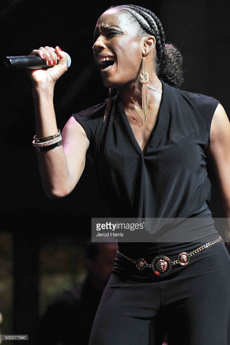Rhona Bennett