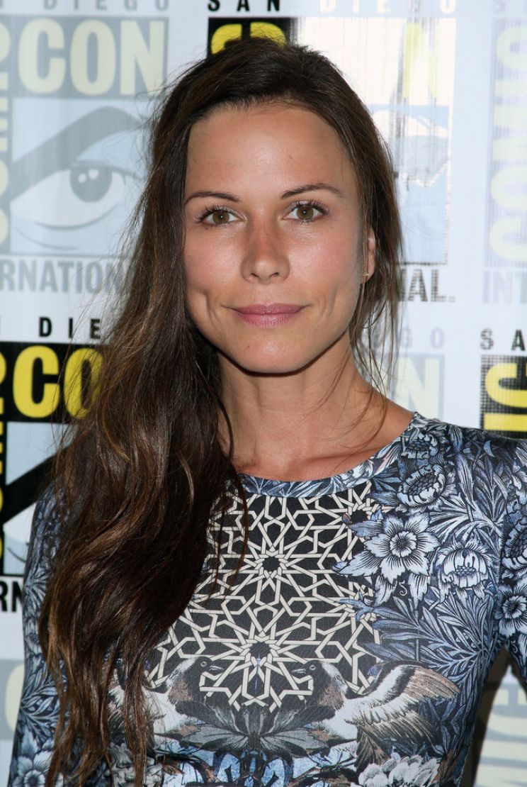 Rhona Mitra