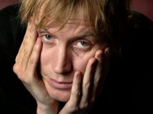 Rhys Ifans