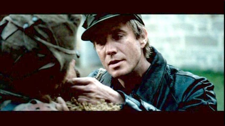 Rhys Ifans