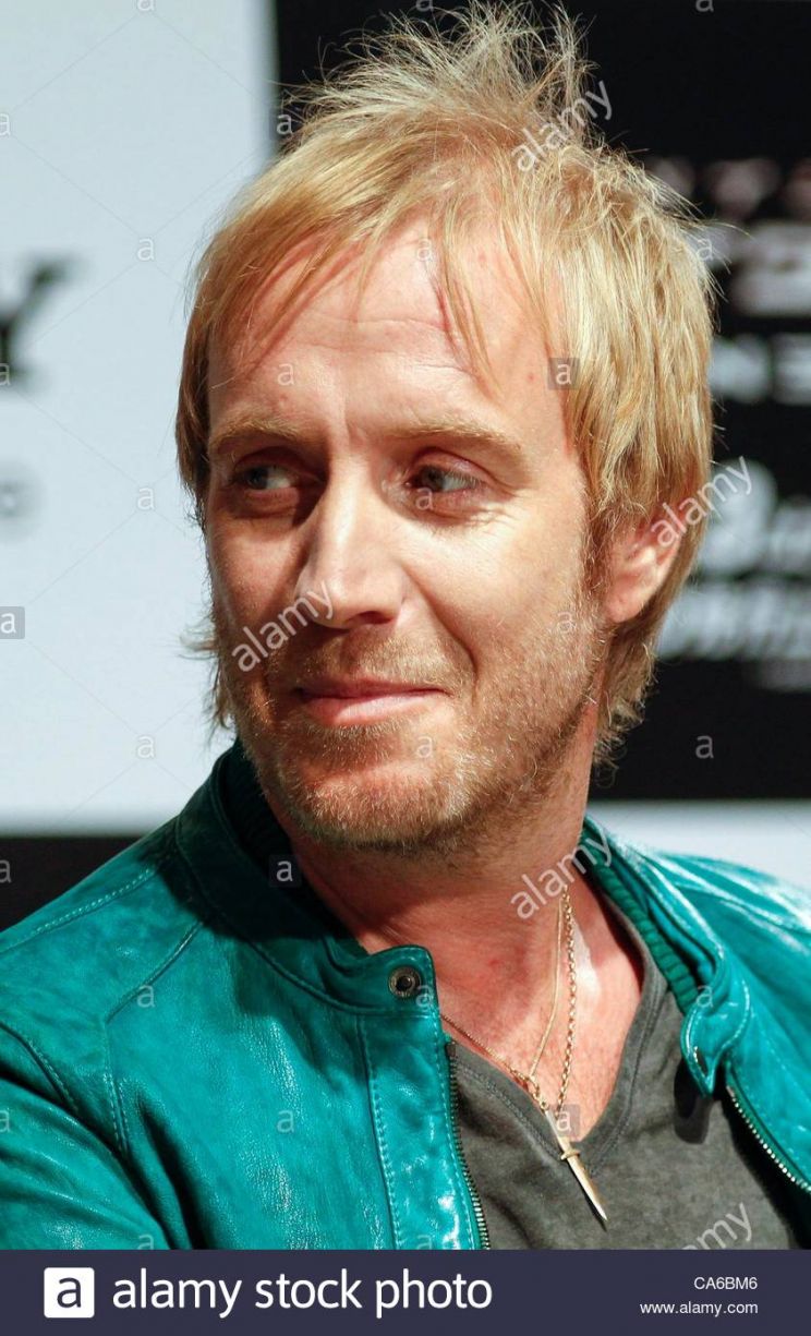 Rhys Ifans