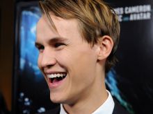 Rhys Wakefield