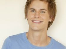 Rhys Wakefield