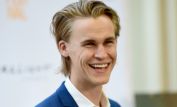 Rhys Wakefield