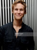 Rhys Wakefield