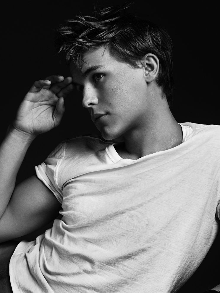 Rhys Wakefield