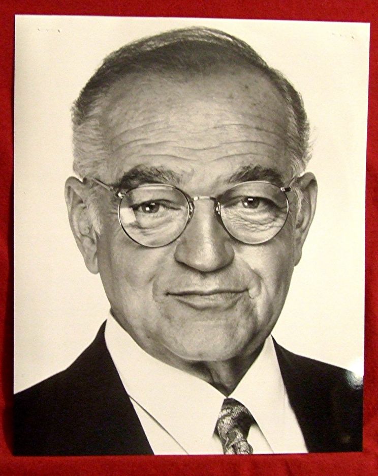 Richard Dysart