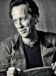 Richard E. Grant