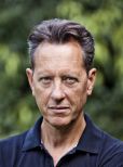 Richard E. Grant