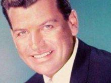 Richard Egan