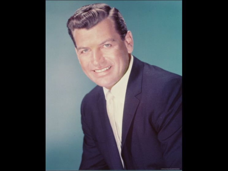 Richard Egan