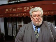 Richard Griffiths