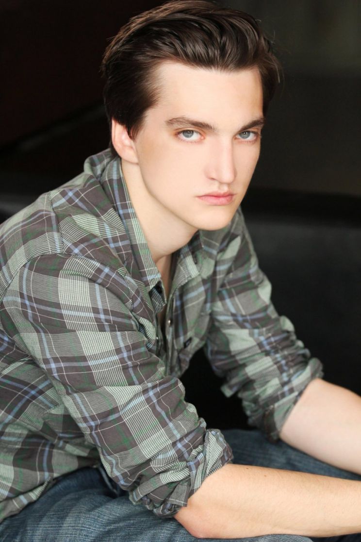 Richard Harmon