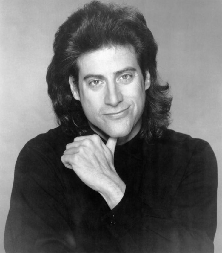 Richard Lewis