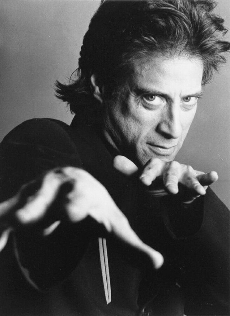 Richard Lewis