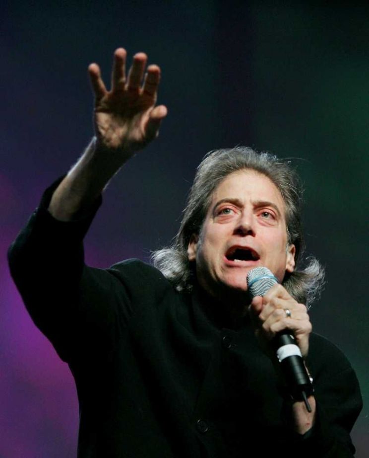 Richard Lewis