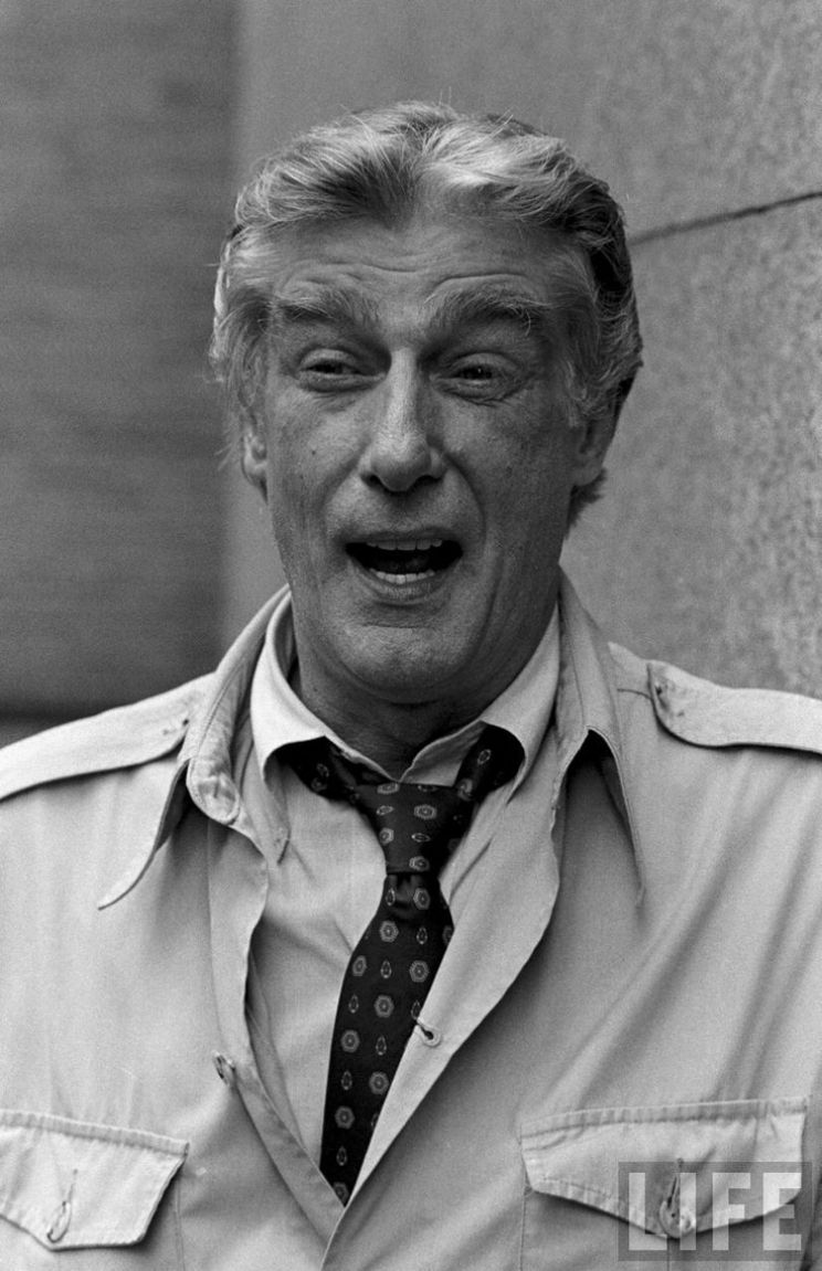 Richard Mulligan