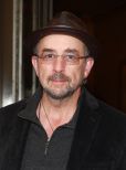 Richard Schiff