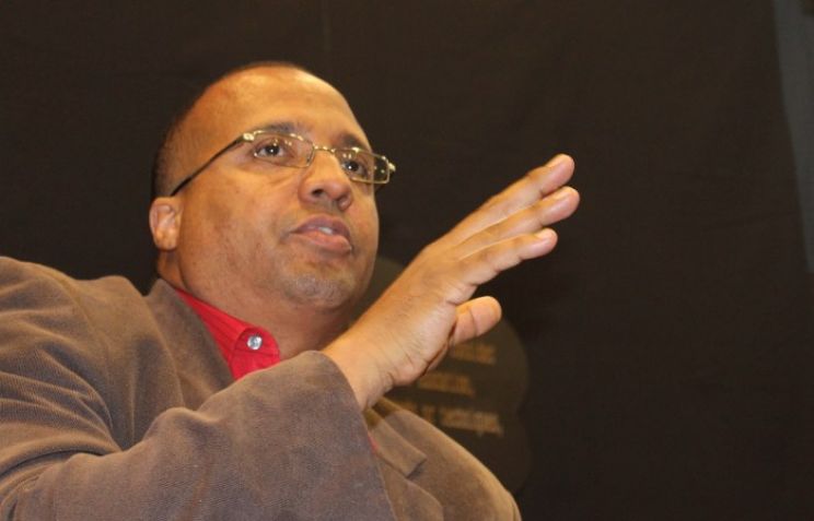 Richard Vernon