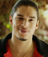 Ricky Saenz