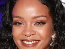 Rihanna photo