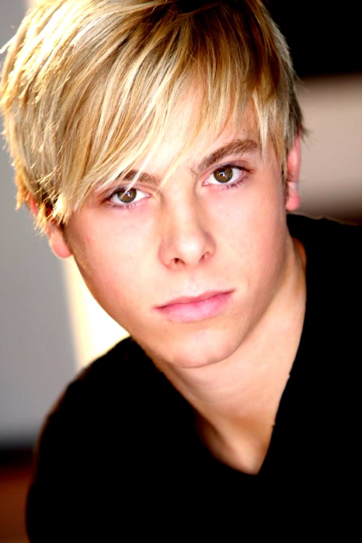 Riker Lynch