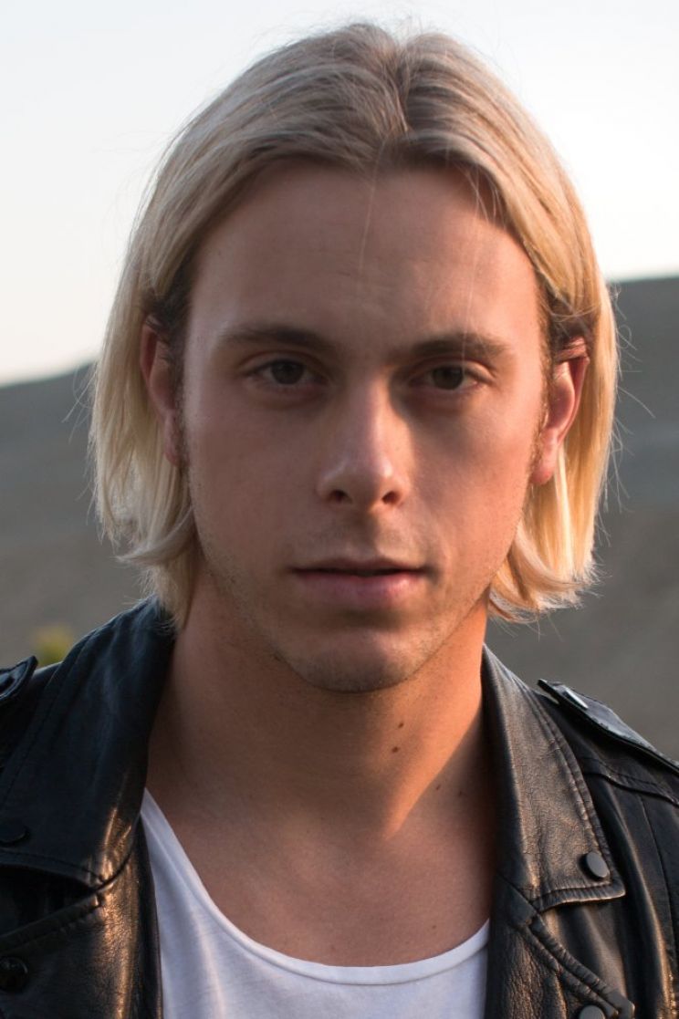 Riker Lynch