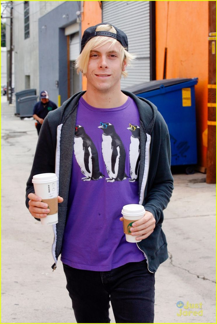 Riker Lynch