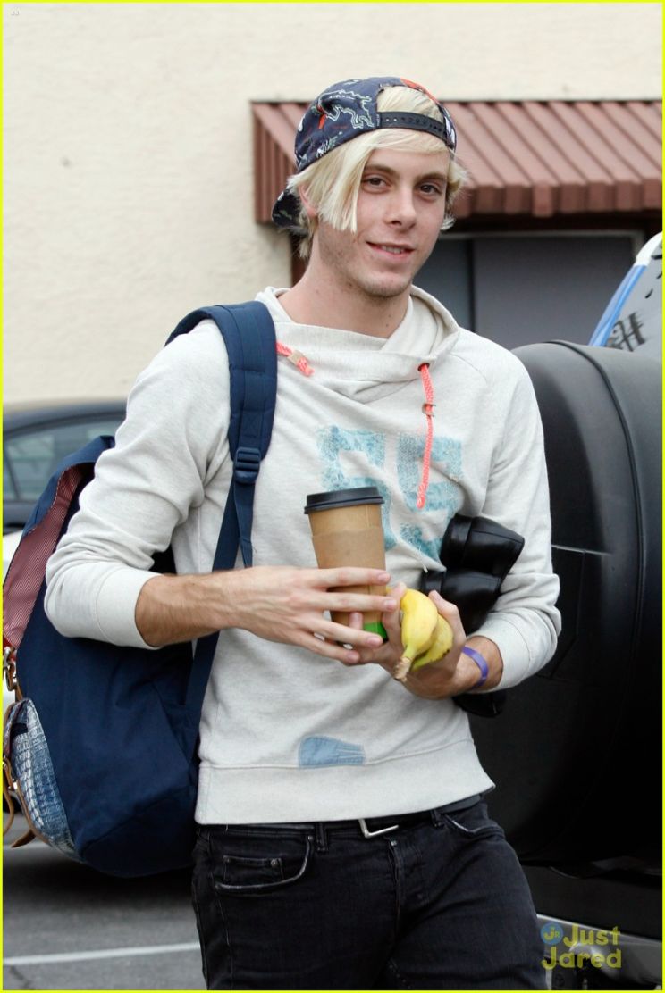 Riker Lynch