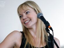 Riki Lindhome