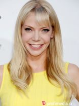 Riki Lindhome