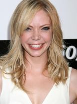 Riki Lindhome