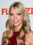 Riki Lindhome