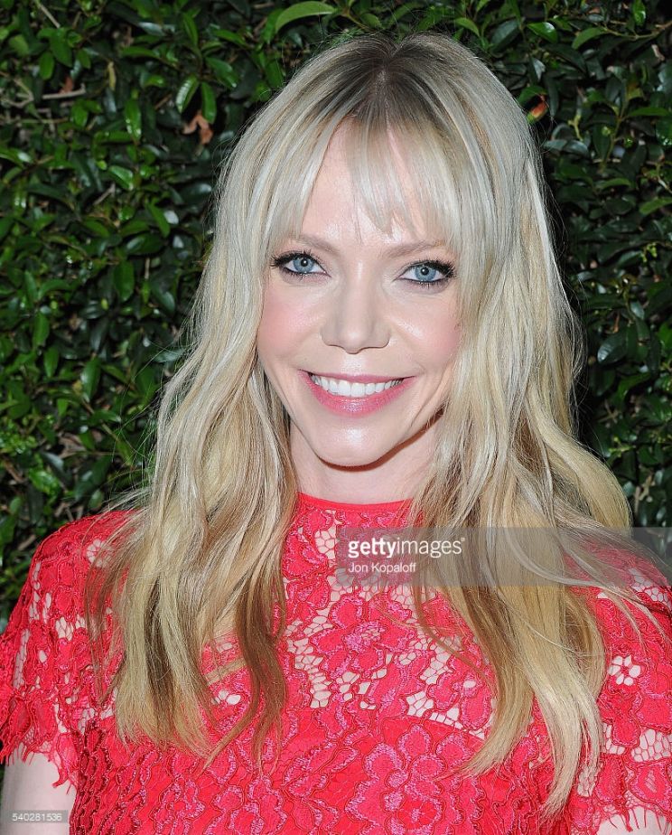 Riki Lindhome