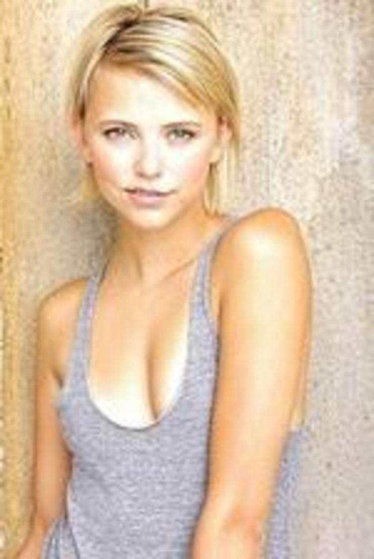 Riley Voelkel