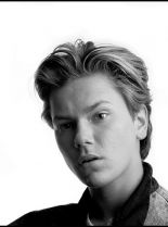 River Phoenix #55684 picture (Portrait Medium)