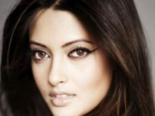Riya Sen